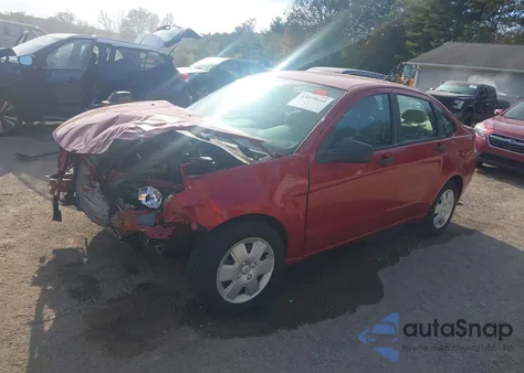 2011 Ford Focus S z USA, uszkodzony, nr VIN 1FAHP3EN2BW125544